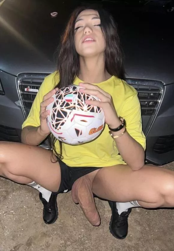 drop a ❤️ if i can send you dick pics like this 🤤