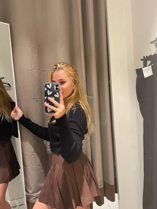 Feeling so pretty in my school skirt