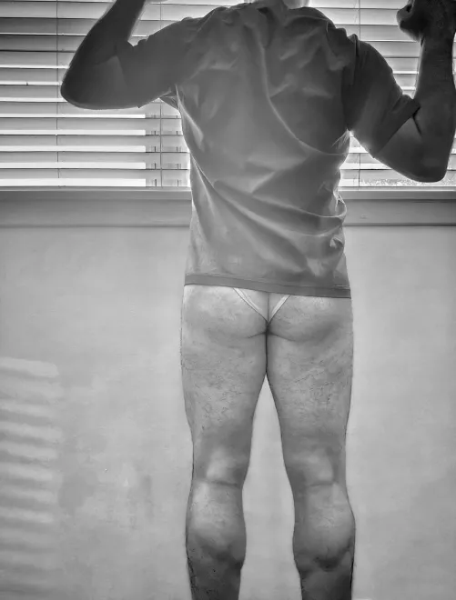 Getting ready for work. (48/