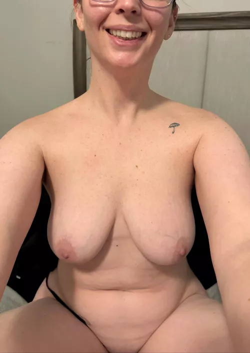 Good night, milf lovers