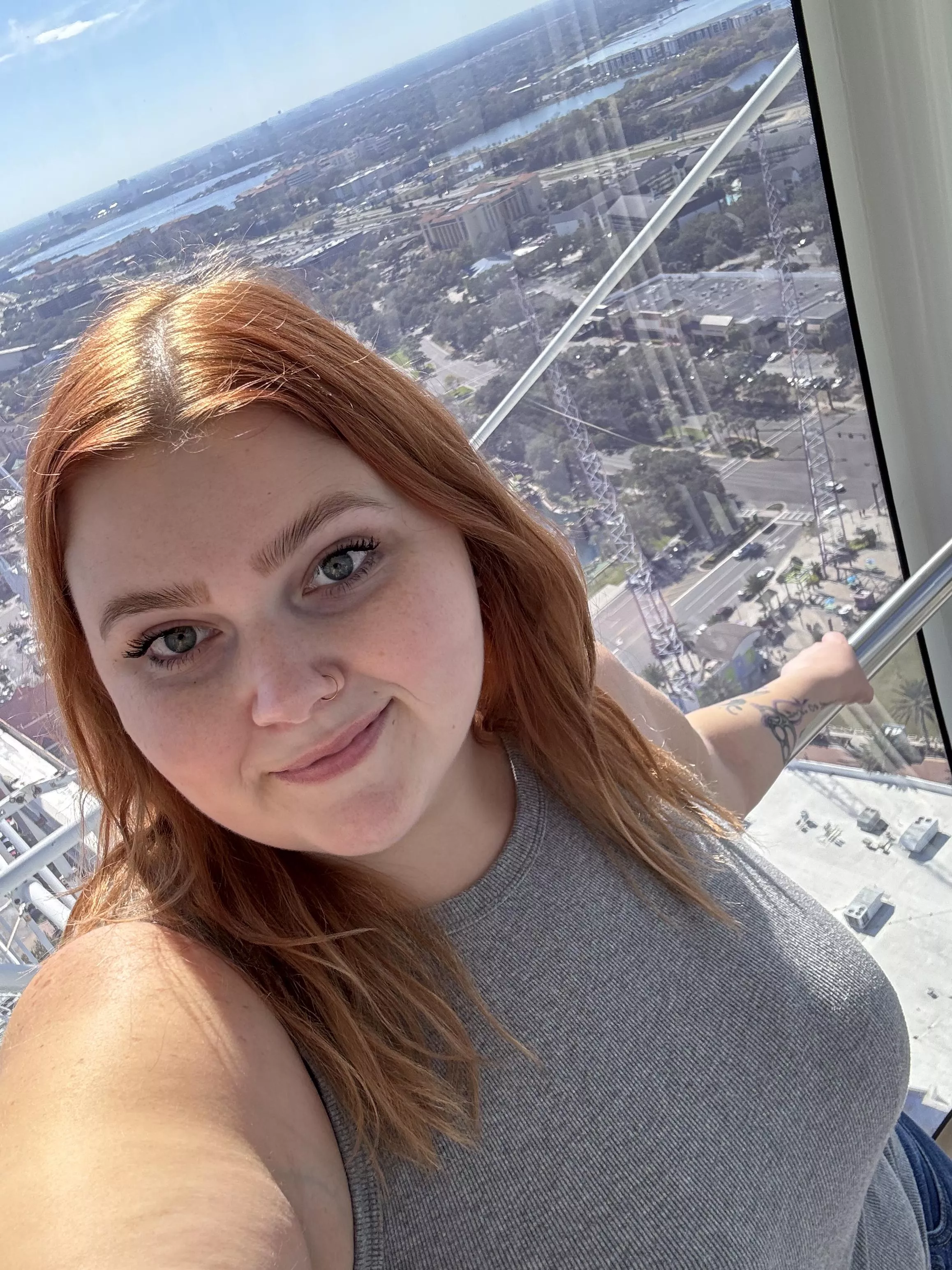 Happy Monday ☀️🥰