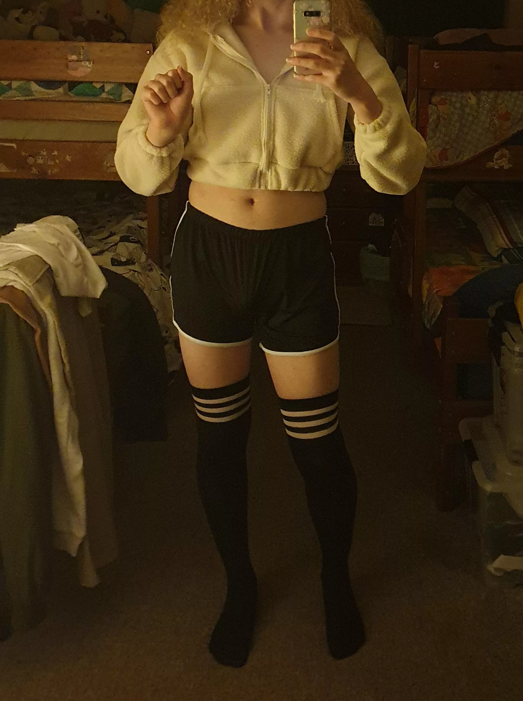 How is this outfit looking? :3
