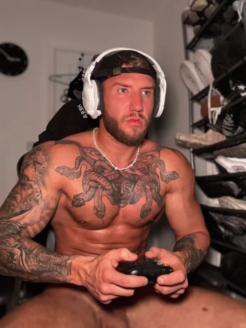 I concentrate well on the game because the loser gets his ass fucked