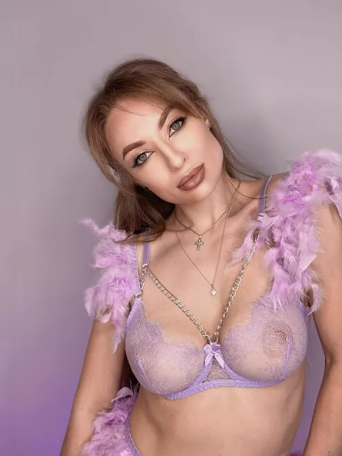 I heard you like petite girls…