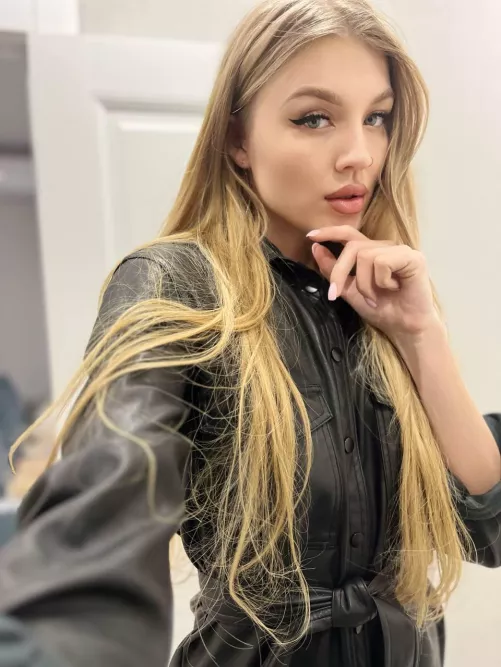 i know you like when i wear black leather