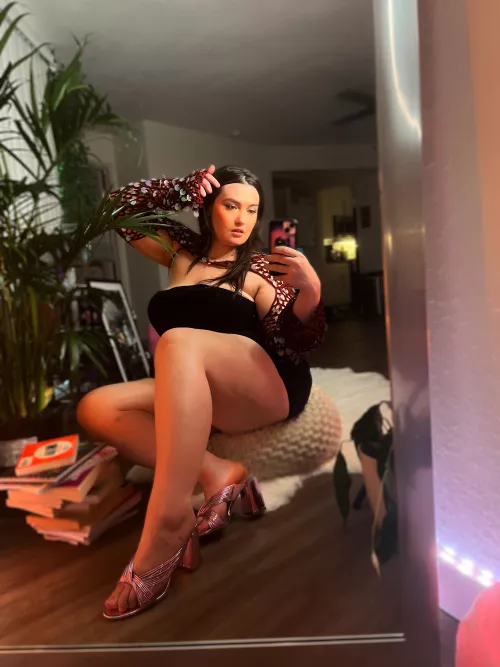 I’m cute with clothes on too!