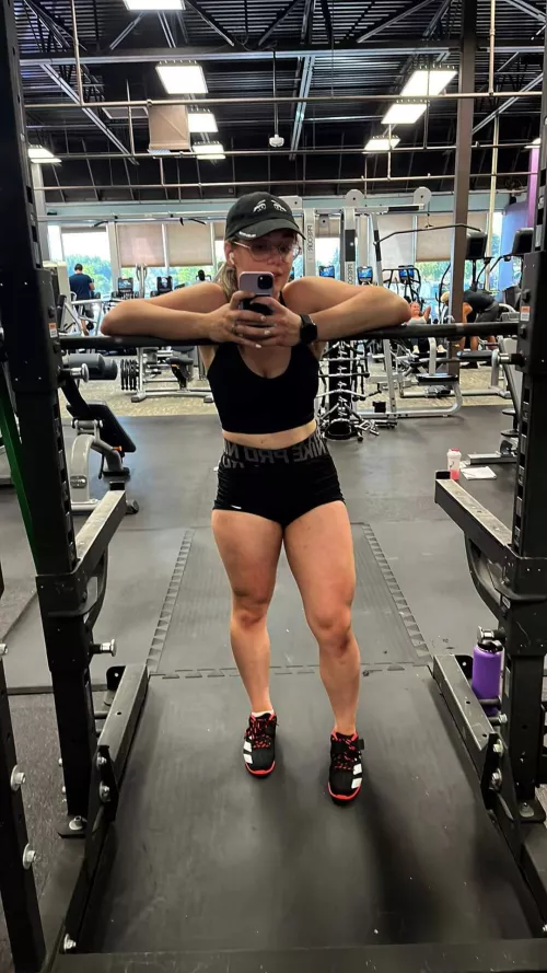 Leg day is my best day. I squat 3x my body weight!