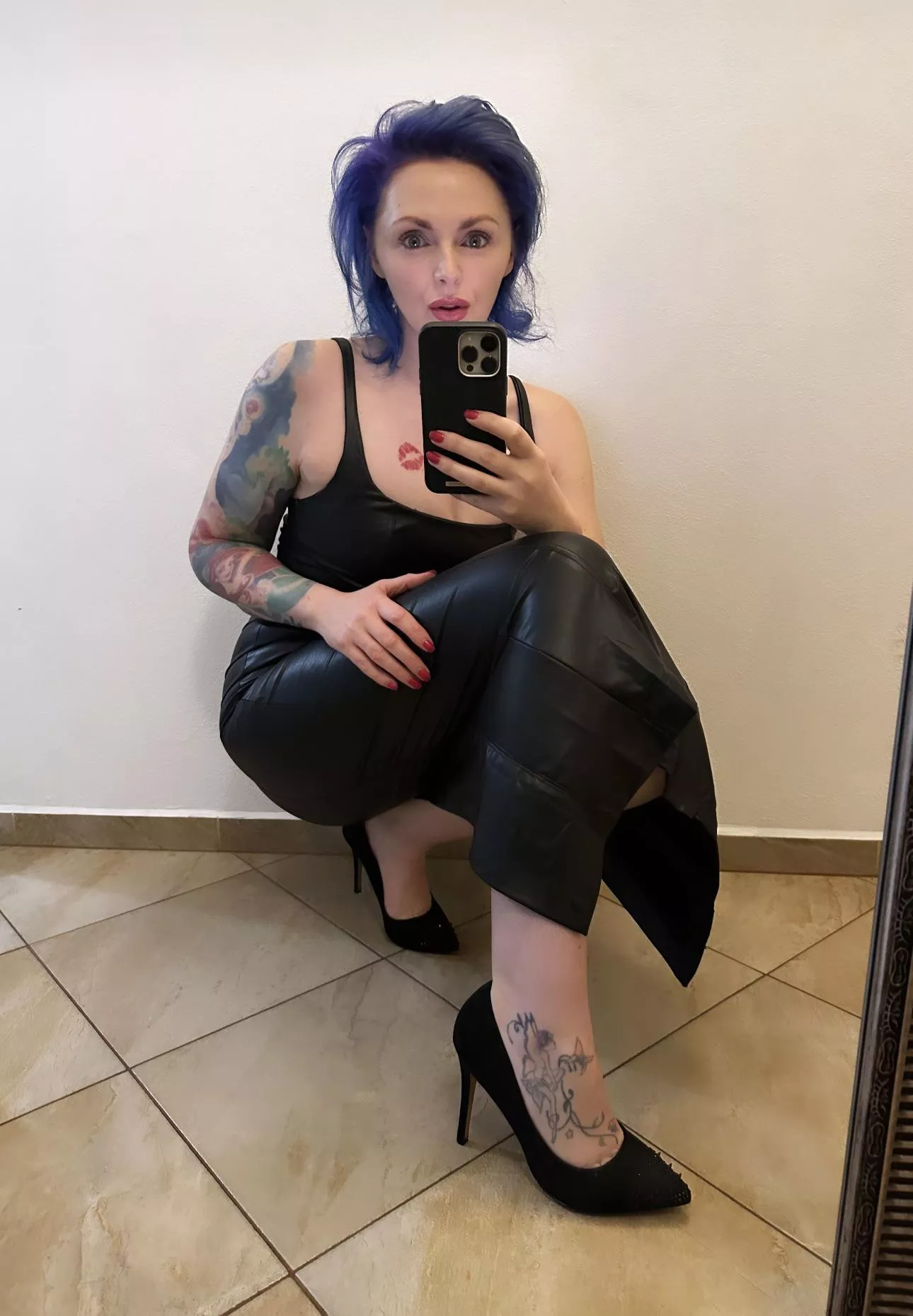 Love the spikes on the toes of these, a classic with a twist