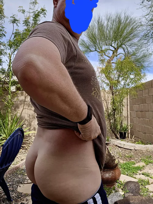 Loving the cool breeze...