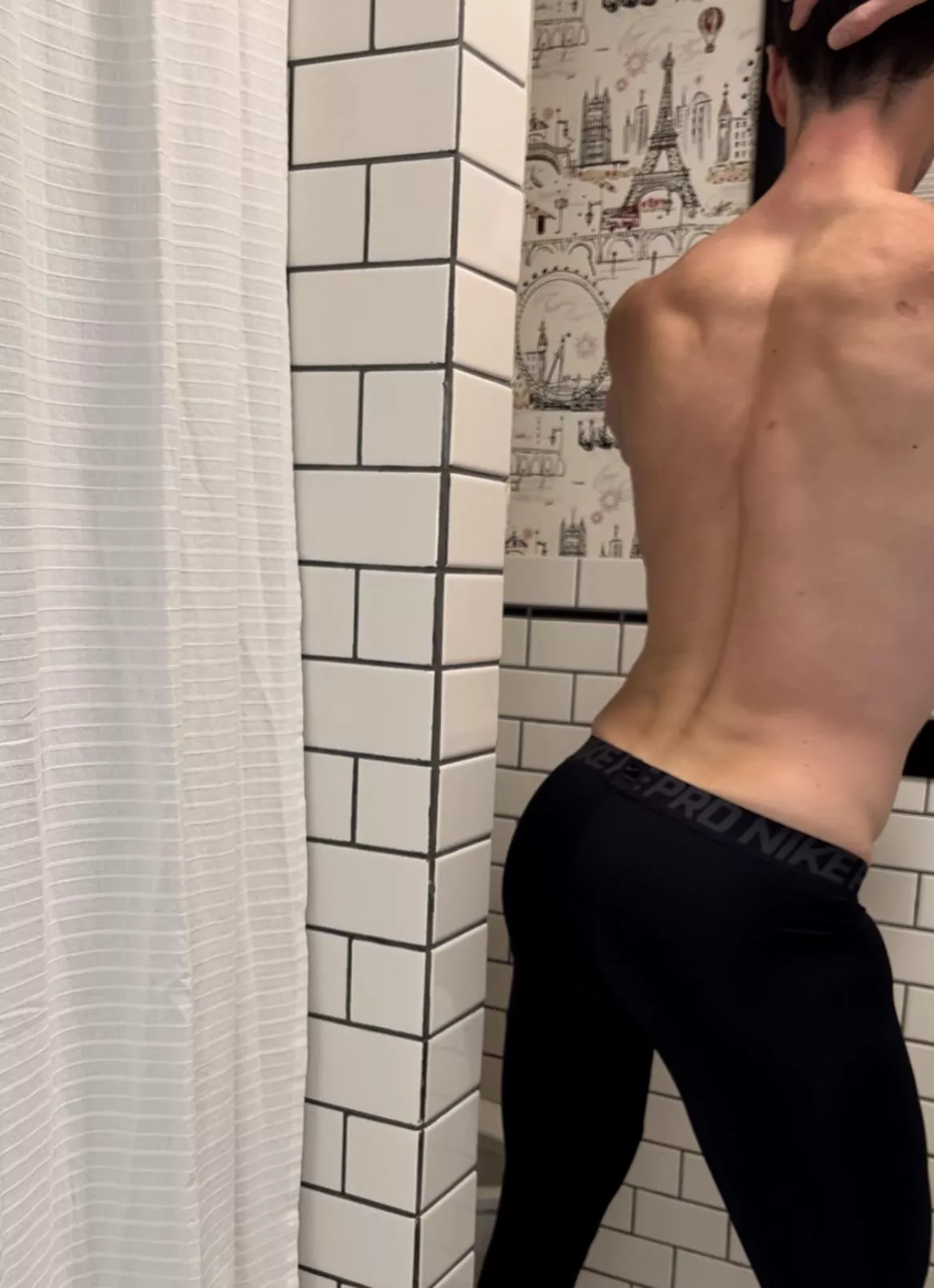 Need some help peeling these running tights off…