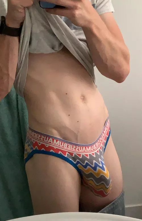 Rate my bulge
