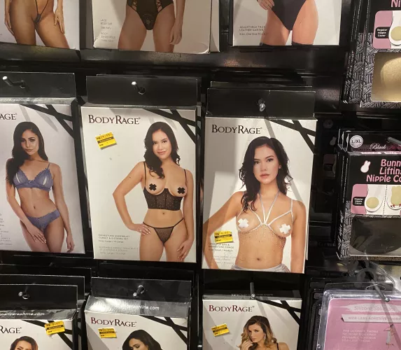 Saw this in 18+ shop, Did she has any nude pics ?