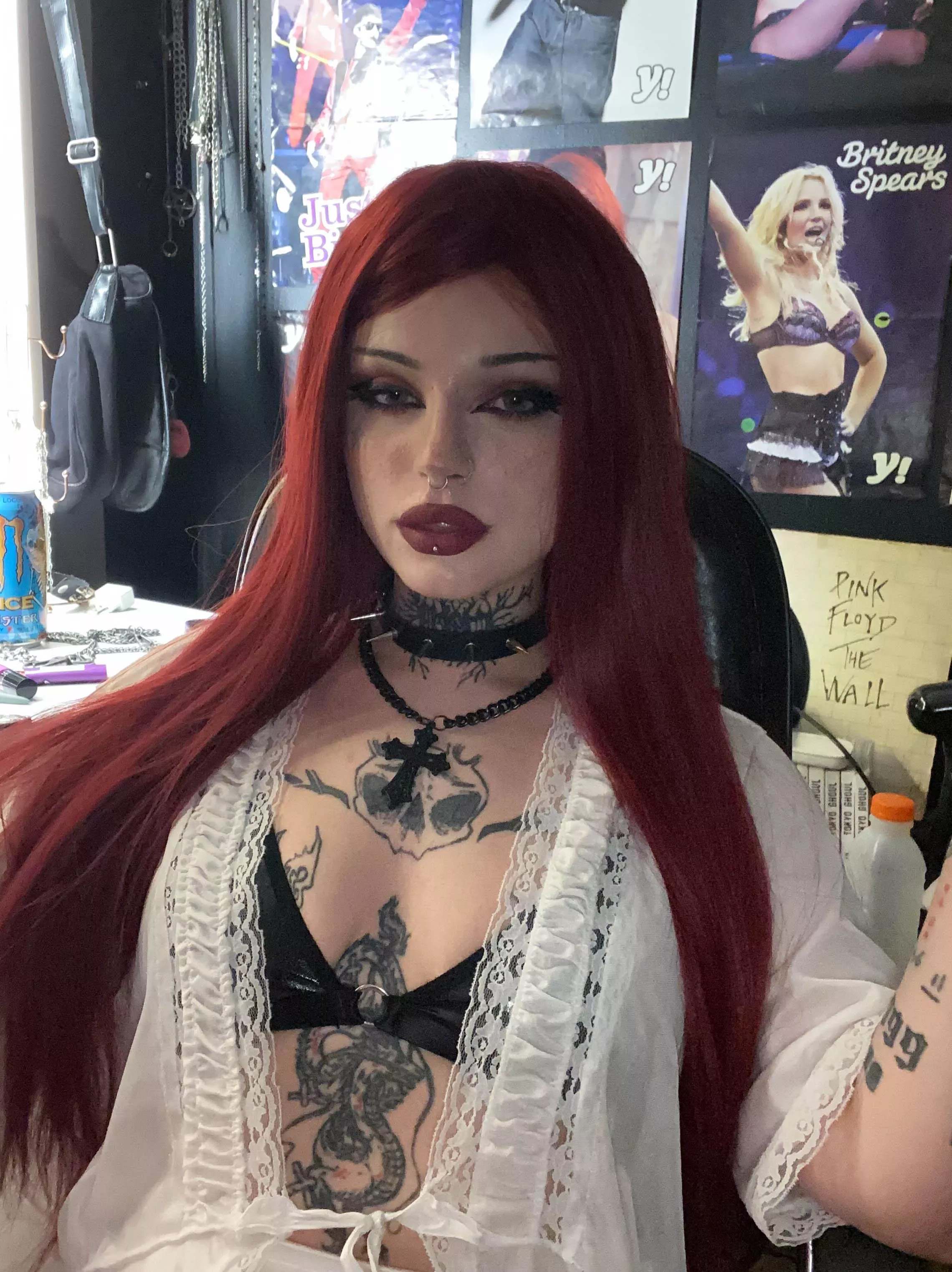 Take me to a concert please