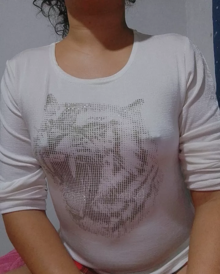 This old shirt still looks kinda good