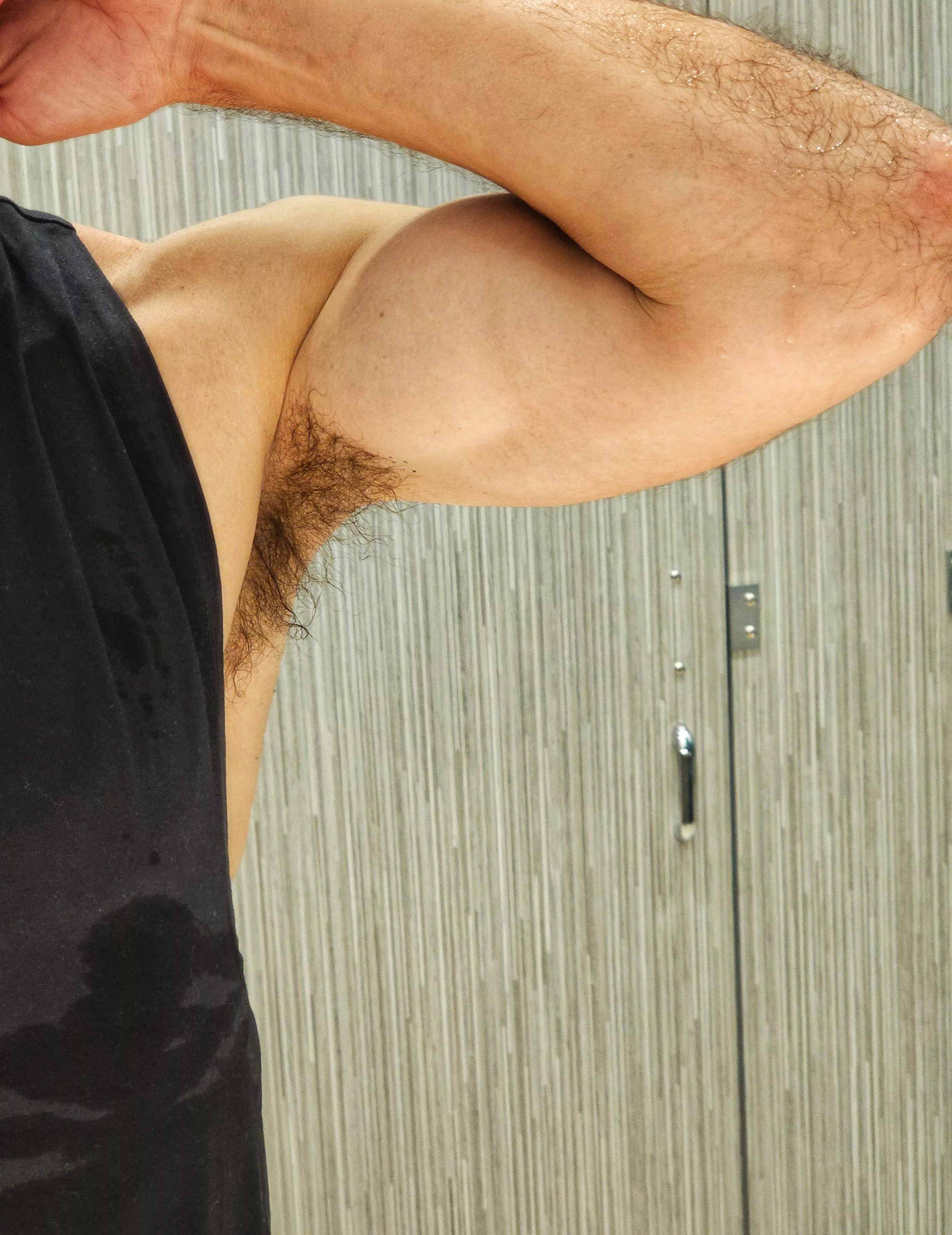 We all know our preferences here, but can you describe a smell of pits you don't like?