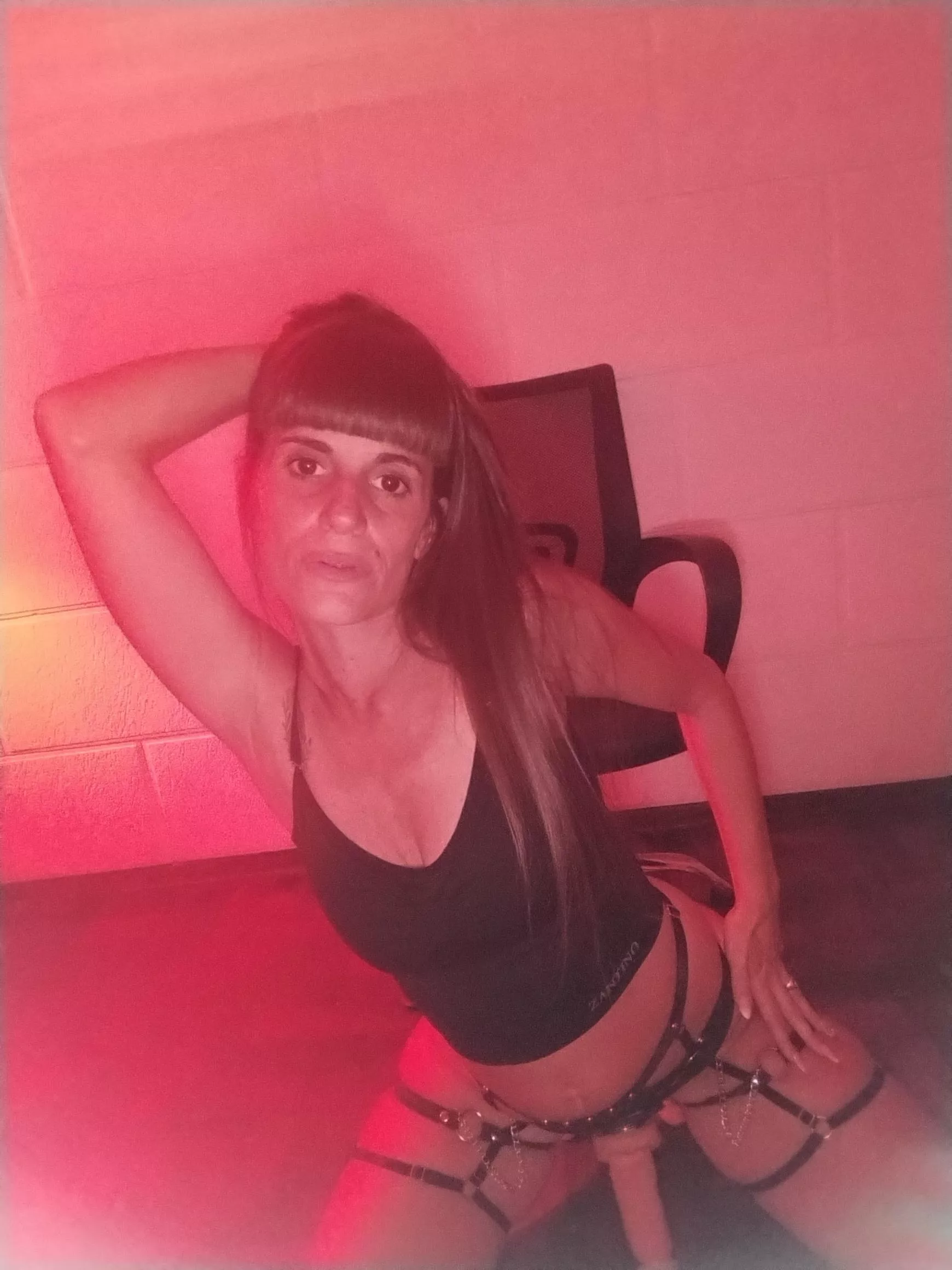 Who wants to with this hot Latina who dominates disobedient men? 💦🔥