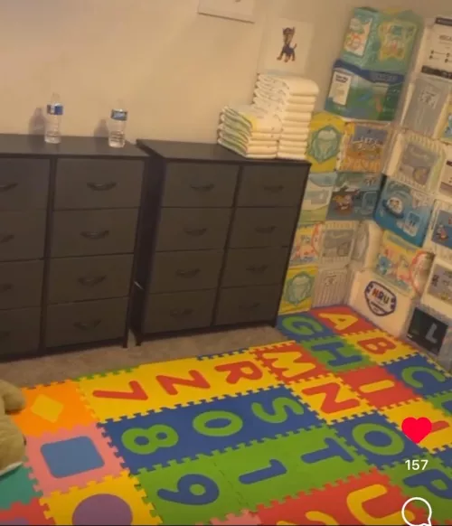 Who’s Coming over 👀