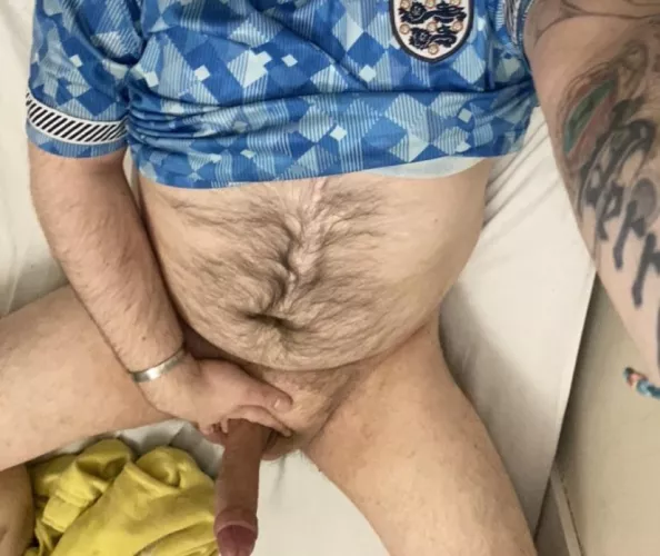 Would look better with your mouth around it lol