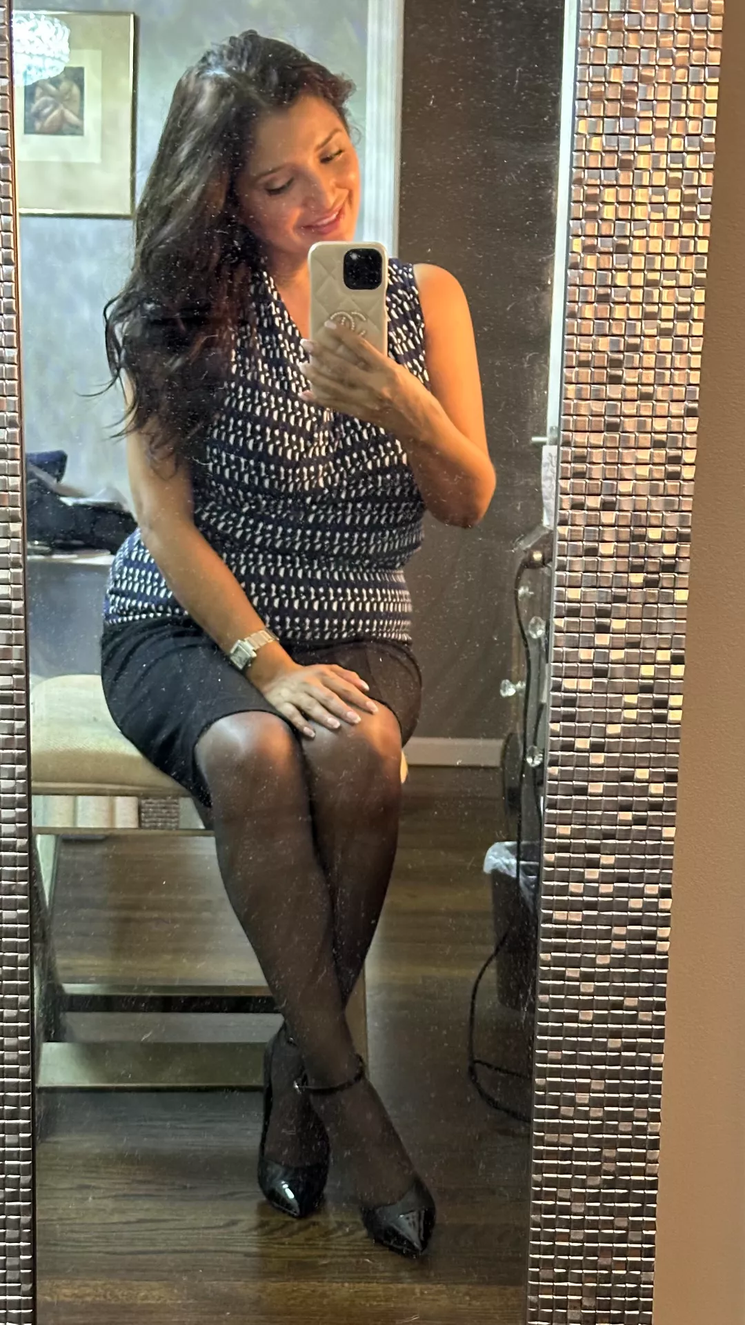 Your favorite pantyhose milf