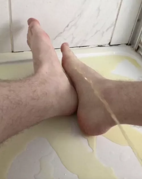 21m pissing on my feet