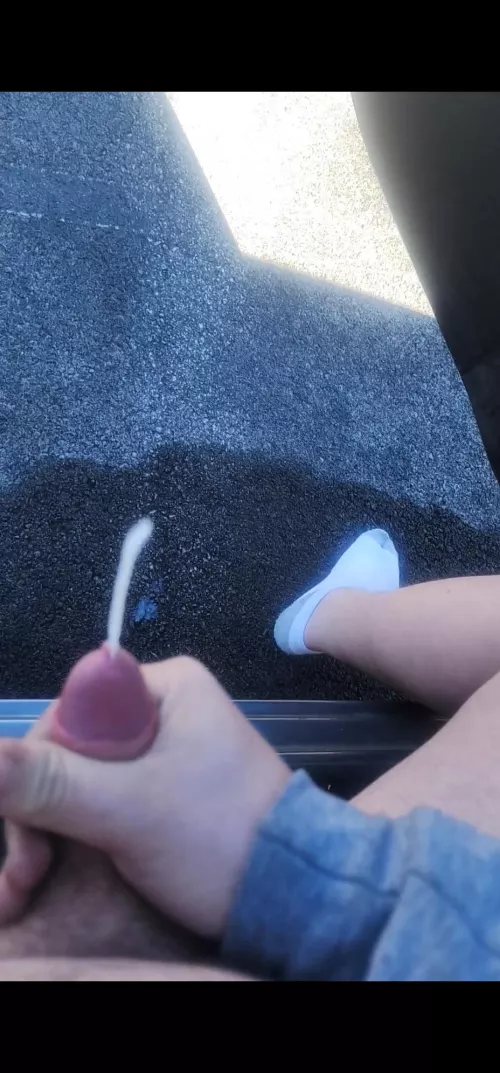 22, got horny at the park, dm for snap, I'll send the video