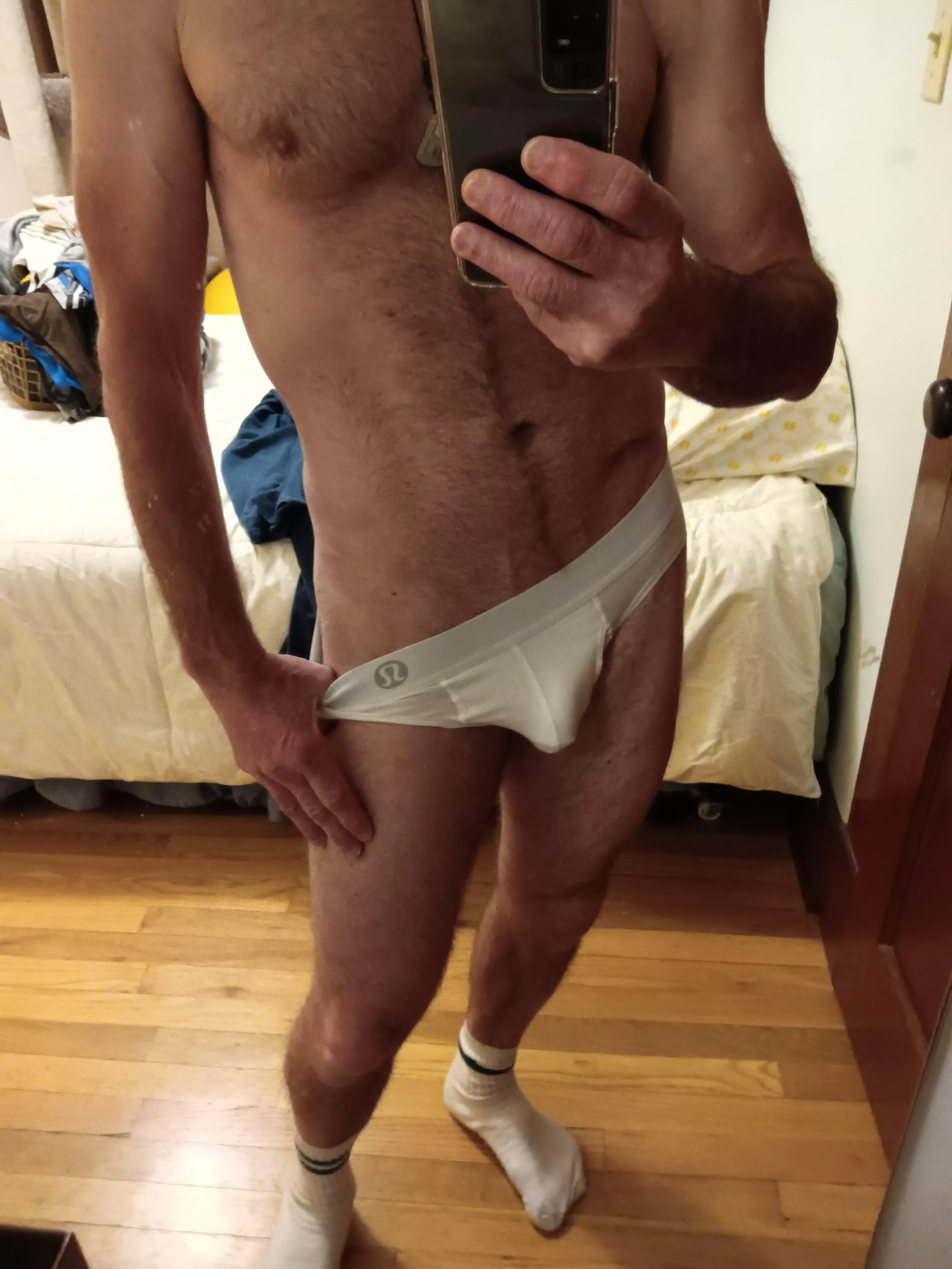 60 - Lululemon or as us Italians say... Lululimone.