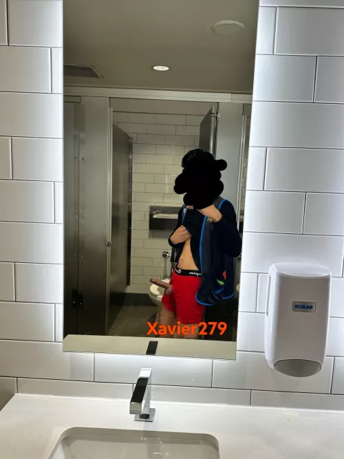 anyone want this Walmart employee hard teen cock? 😈