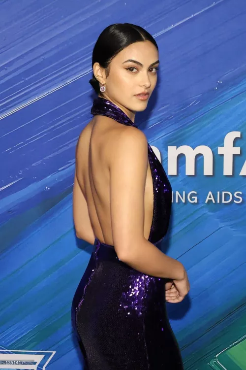Camila Mendes