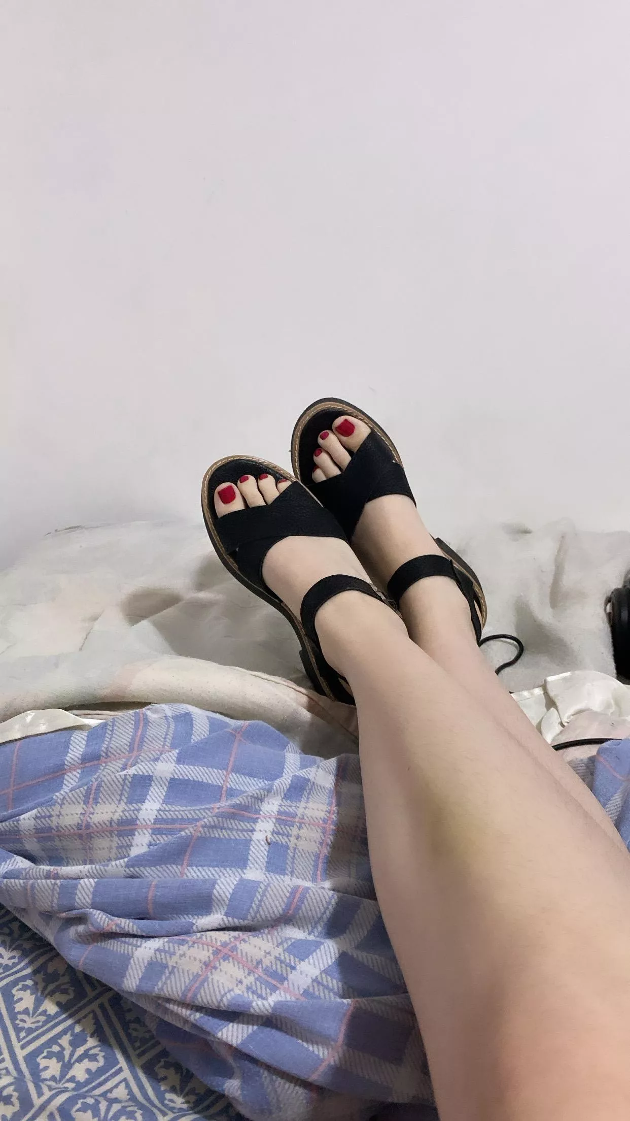 Can you give soft kisses on this bad girl's feet?