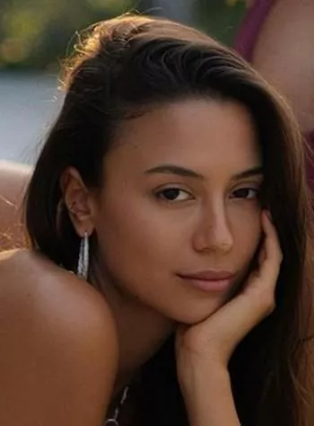 Chiara Lina in Phillipines