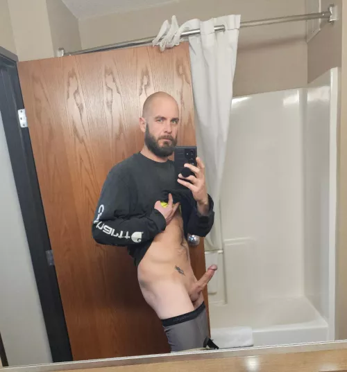 Cum take a shower! 😈