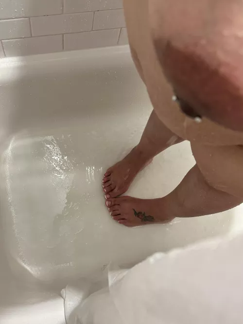 Do u like my one pierced titty?