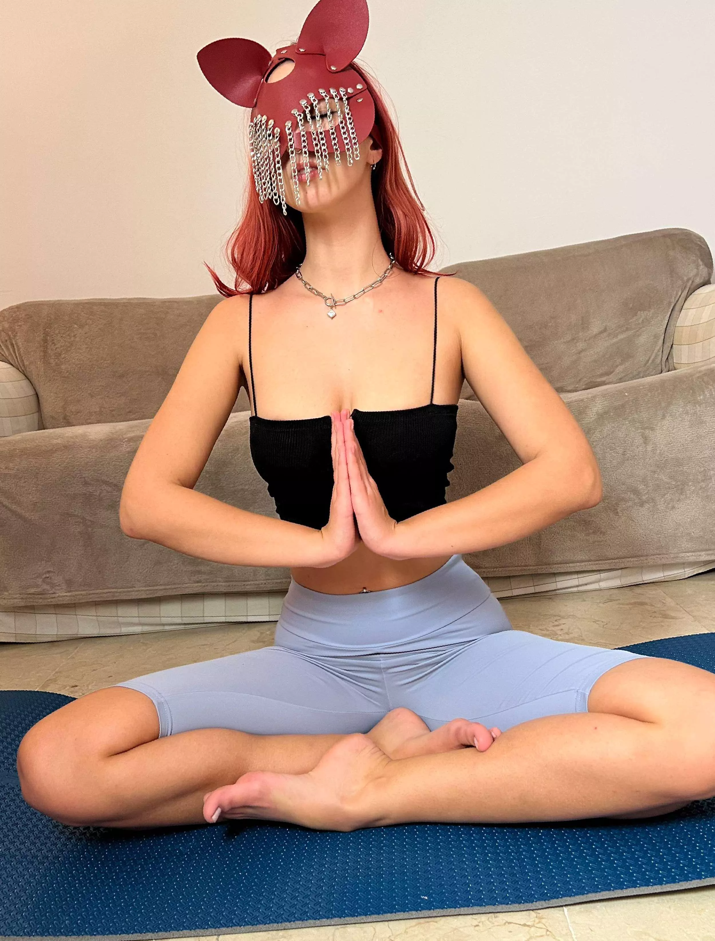 Do you like blue leggings