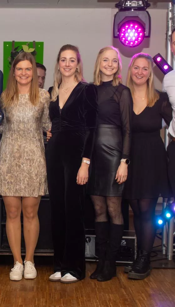 Fuck, marry, kiss [4]