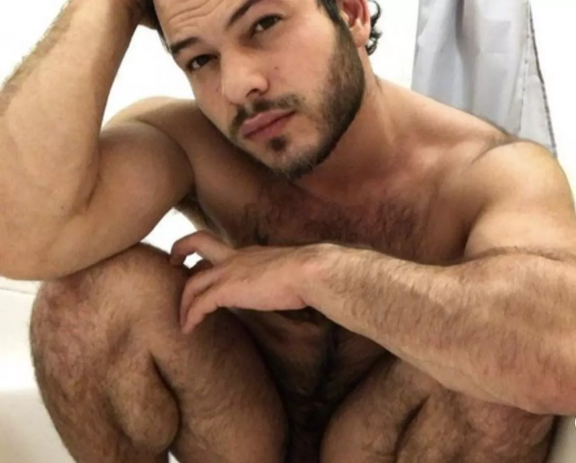 Hope this brightens up your Tuesday a bit 😘