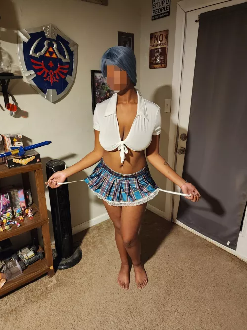 I absolutely love the way this looks on me I hope all of you like it too! I have some that are a bit more revealing maybe I'll post with encouragement!