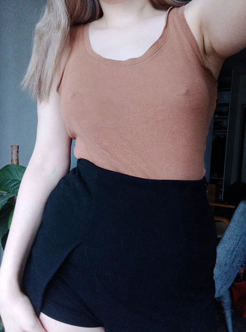I'm always braless to tease guys