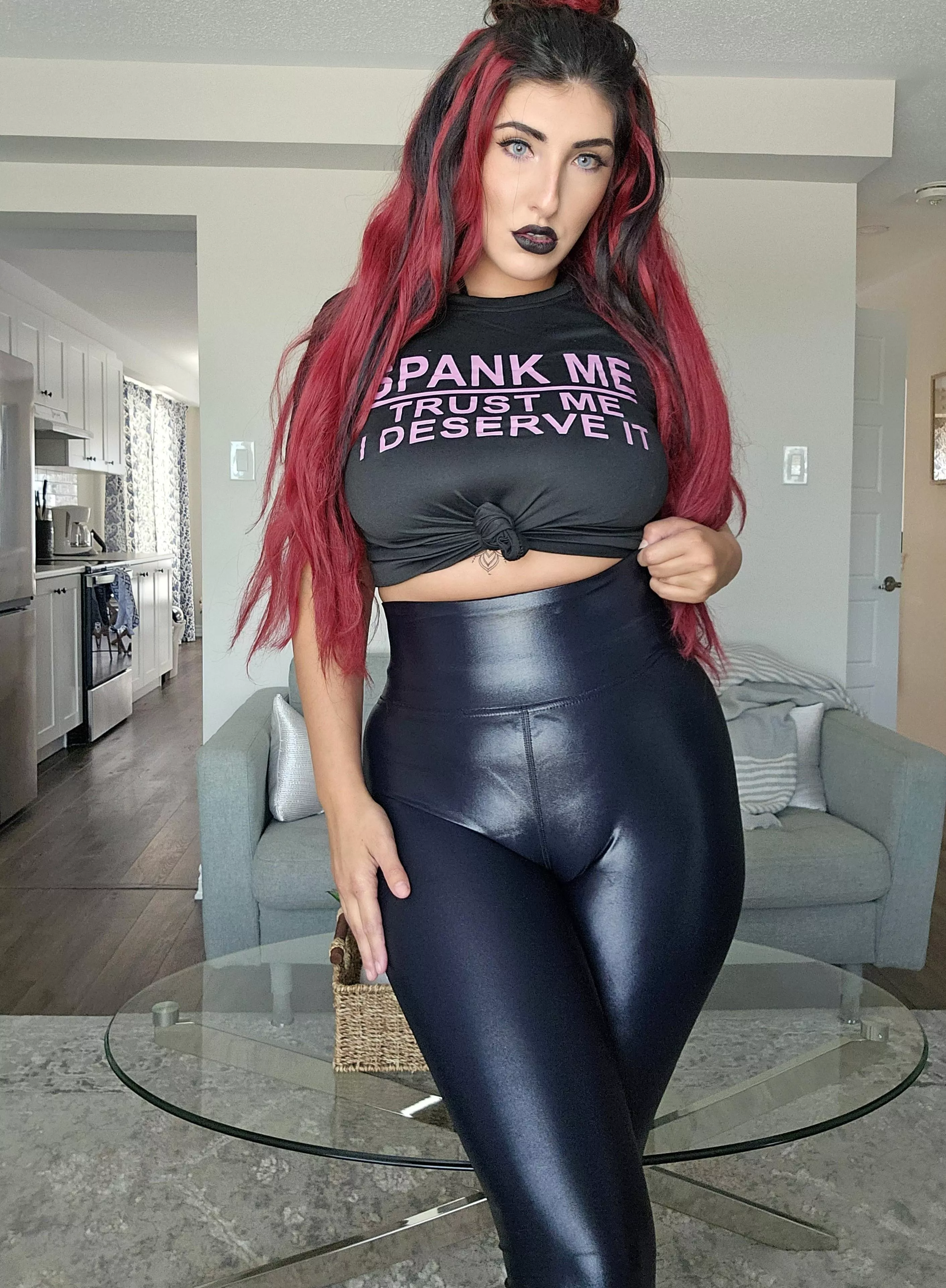 I'm bored and I'm ready to fuck anyone now