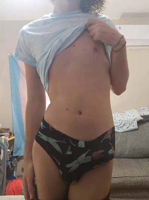 Interested in what's making a the bulge? 🦋