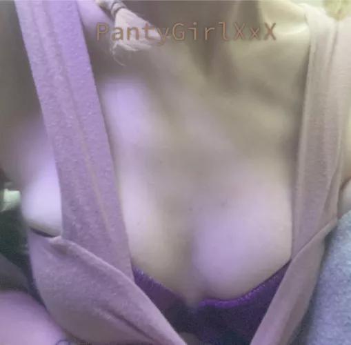 Morning :) —>slim fit blonde/catering to many fetishes and vanilla—Available now! Sexting, cam, dick rate, pics, vids Premade and custom, special requests! [vid] [sext] [rate] [cam] [gfe] [pic] send me a msg!