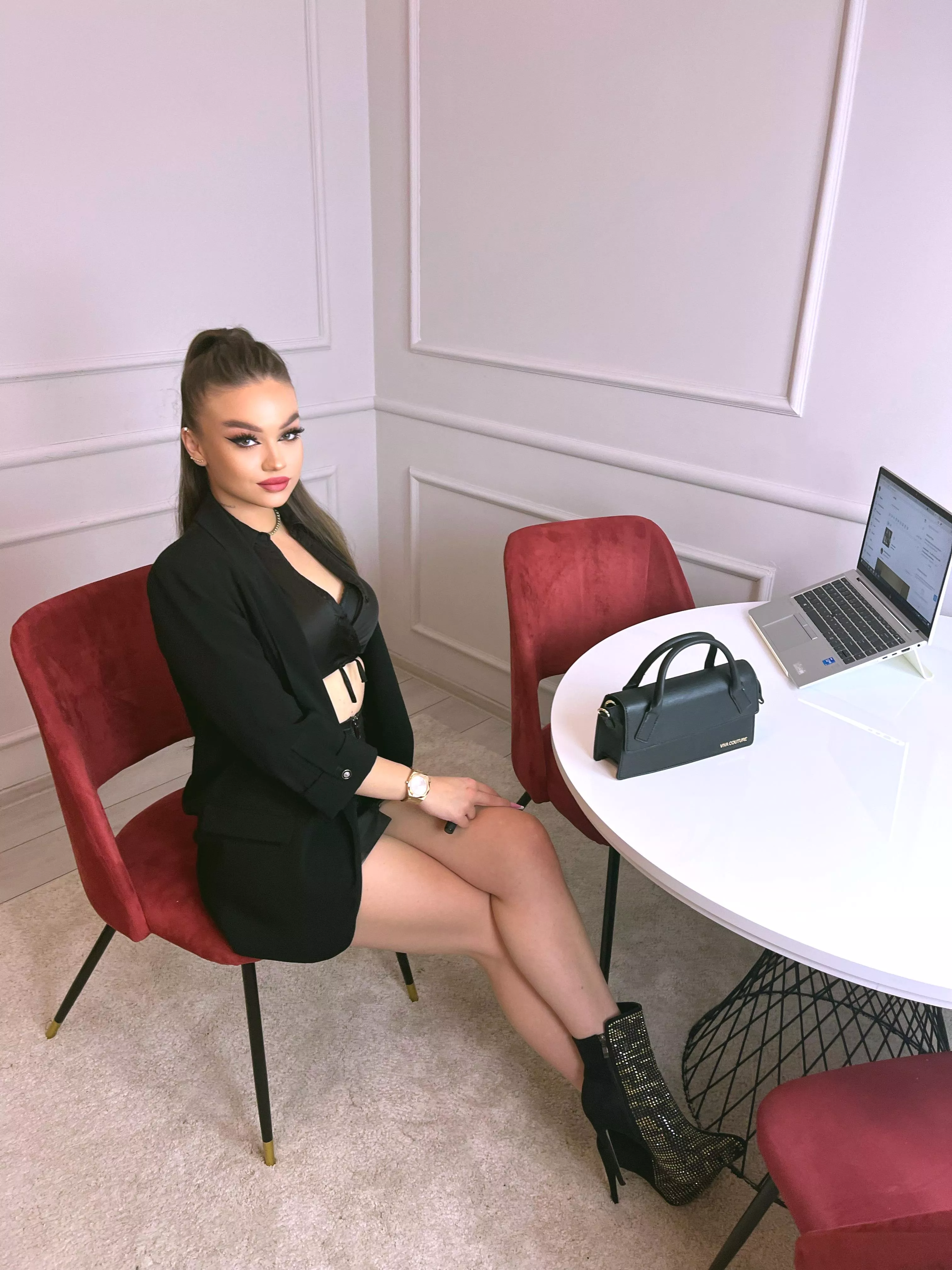 My application look as your new secretary