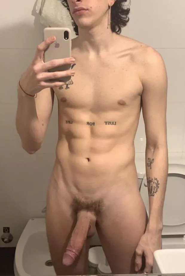 nicely shaped it’s fun 😈