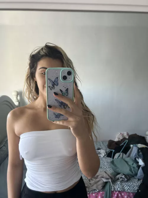 No need for a bra with this top