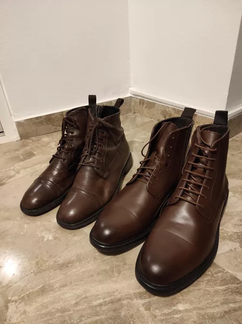 Remember my 7 year old boots? I bought the same pair again.