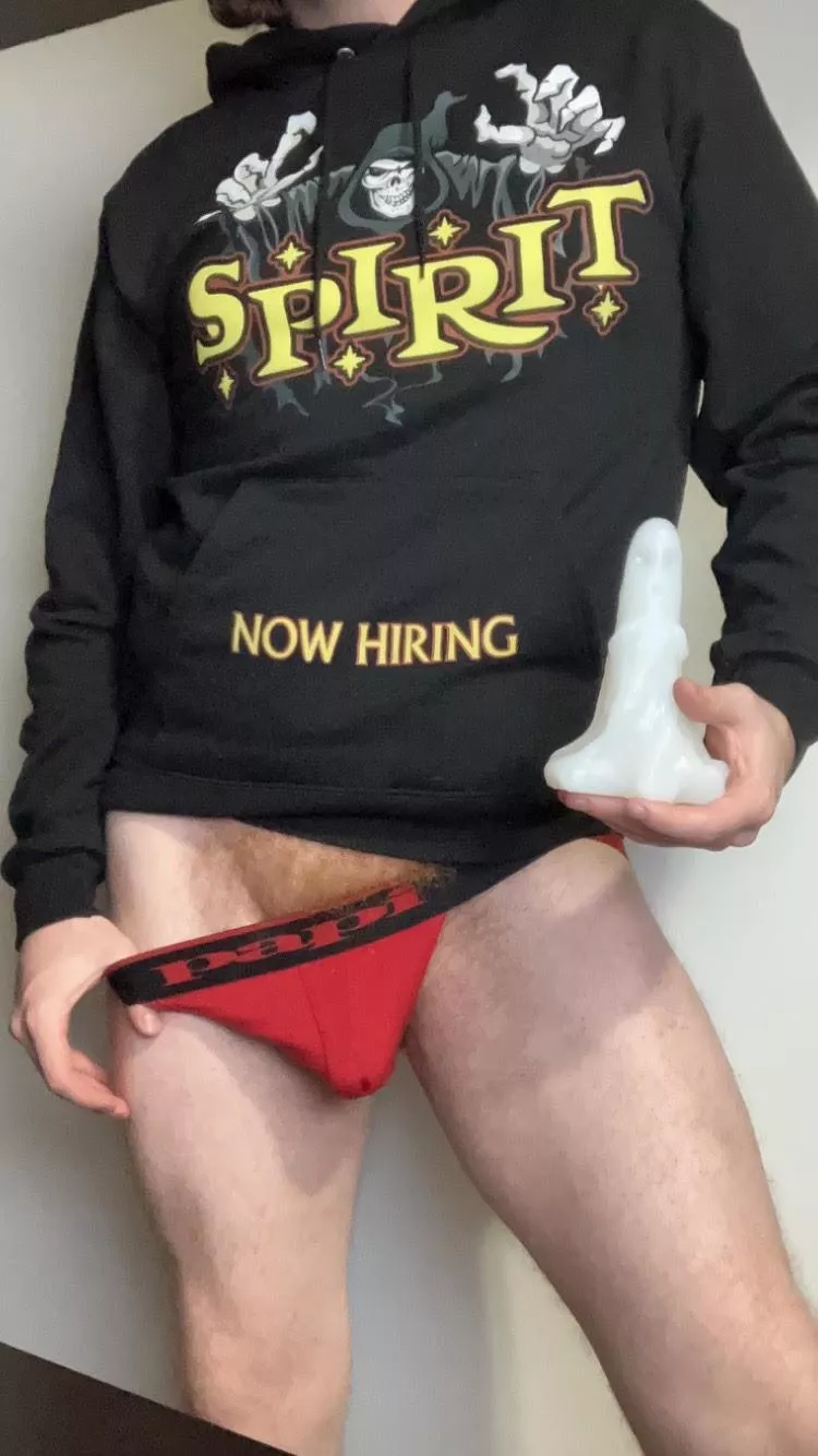 Seasonally late but auburn bush is all year around