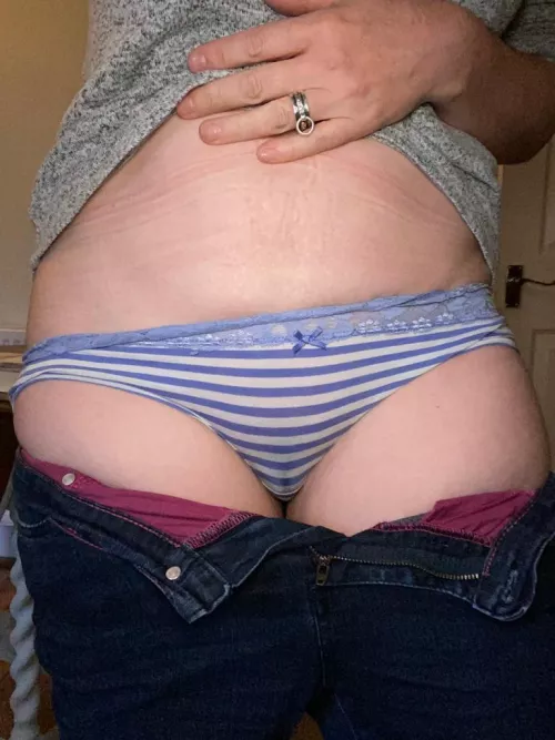 She knows the drill. Exhibiting her anticipation as instructed