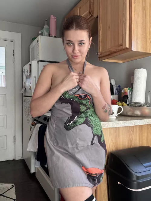 Should I take off my apron?