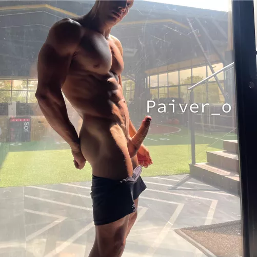 Wanna be my gym partner?😈🍆