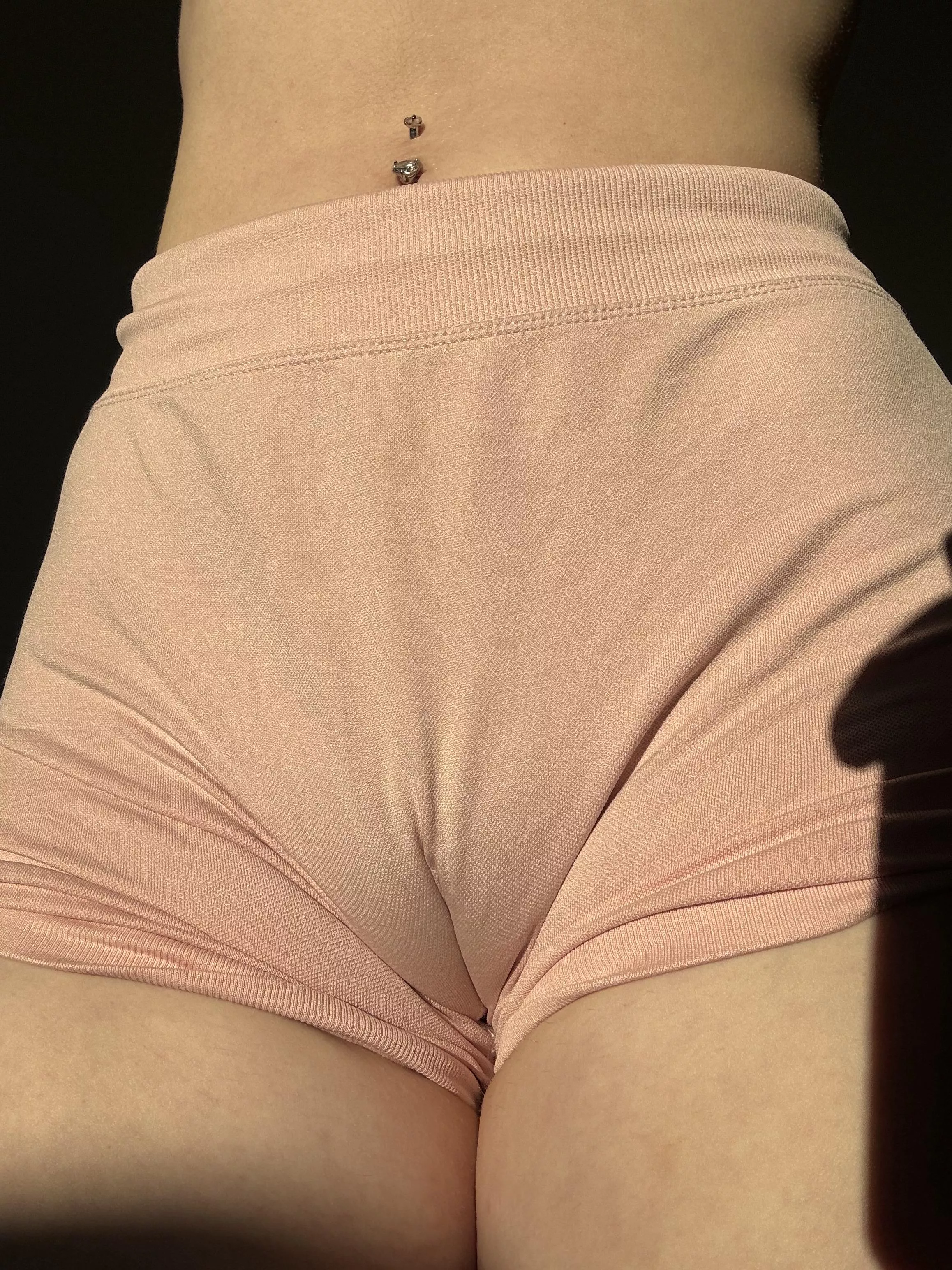 want to taste those fat lips?