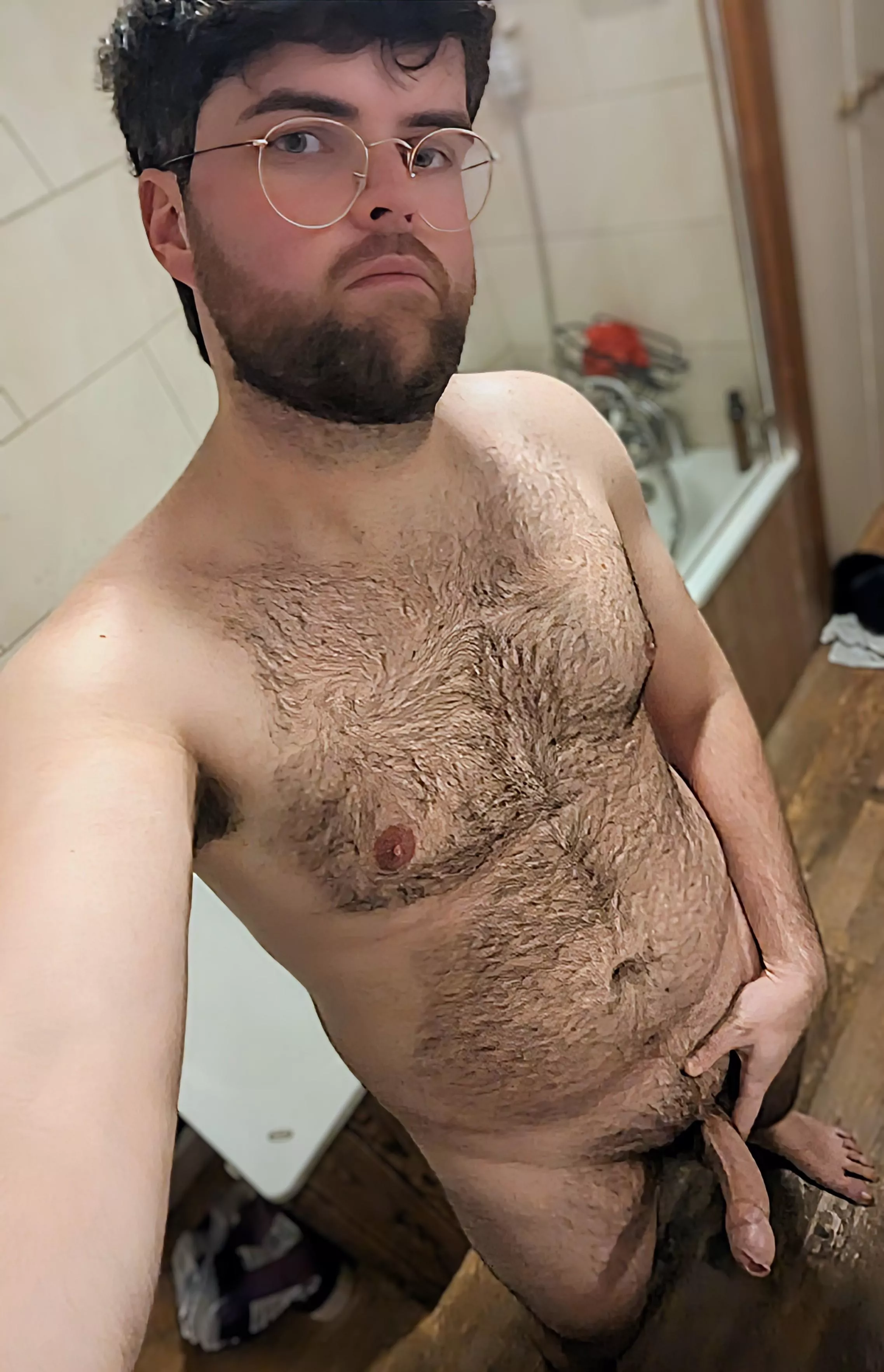 What do you think about my new glasses? 🙈